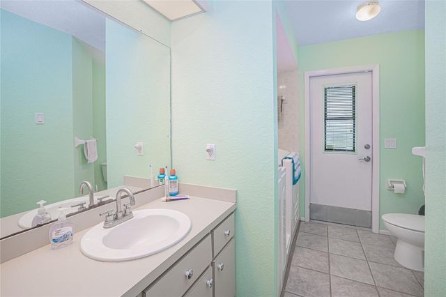 390 TRES LAGOAS STREET, Punta Gorda, FL 33983