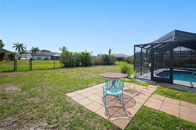 390 TRES LAGOAS STREET, Punta Gorda, FL 33983