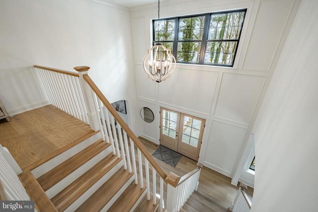 1427 SUGARTOWN RD, Berwyn, PA 19312