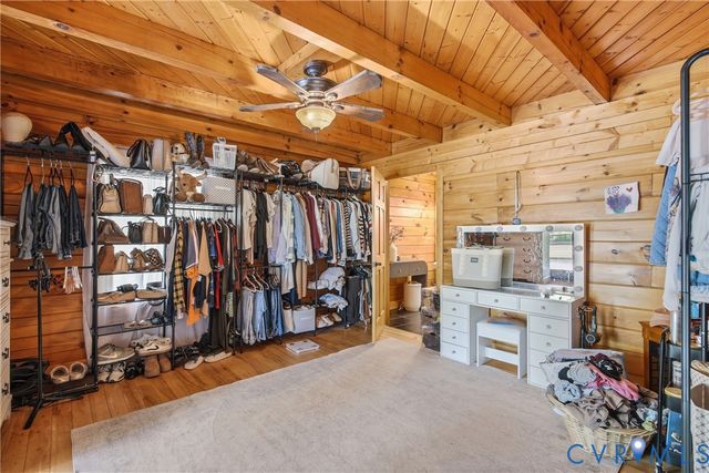 8401 Hicks Island Rd, Lanexa, VA 23089