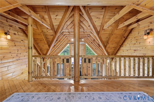 8401 Hicks Island Rd, Lanexa, VA 23089