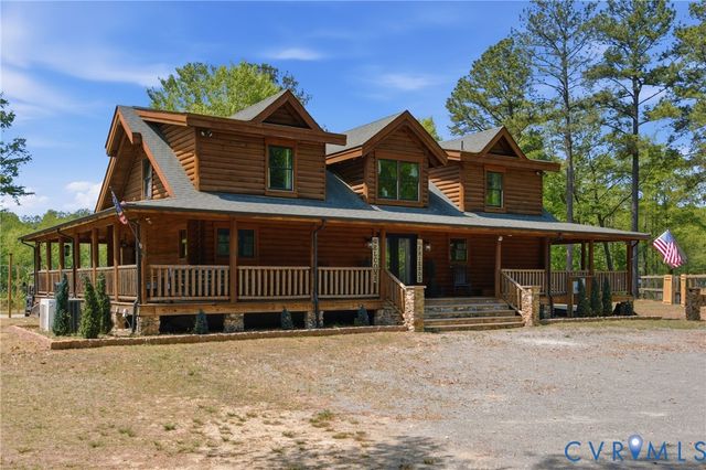 8401 Hicks Island Rd, Lanexa, VA 23089