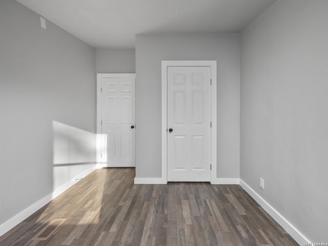 22906 Fawn Trail, Elmendorf, TX 78112