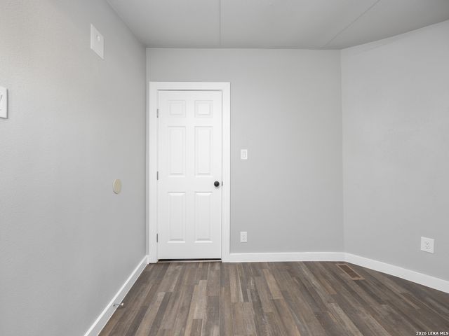 22906 Fawn Trail, Elmendorf, TX 78112