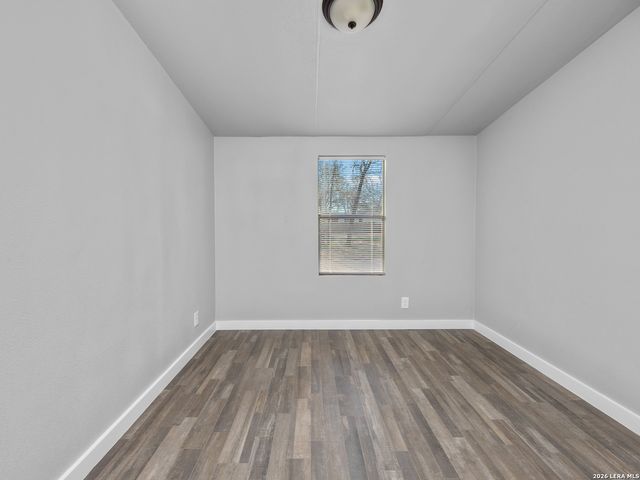 22906 Fawn Trail, Elmendorf, TX 78112