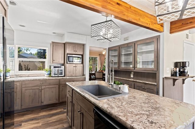 2030 Rimrock Road, Billings, MT 59102