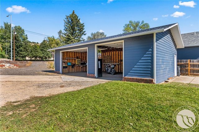2030 Rimrock Road, Billings, MT 59102