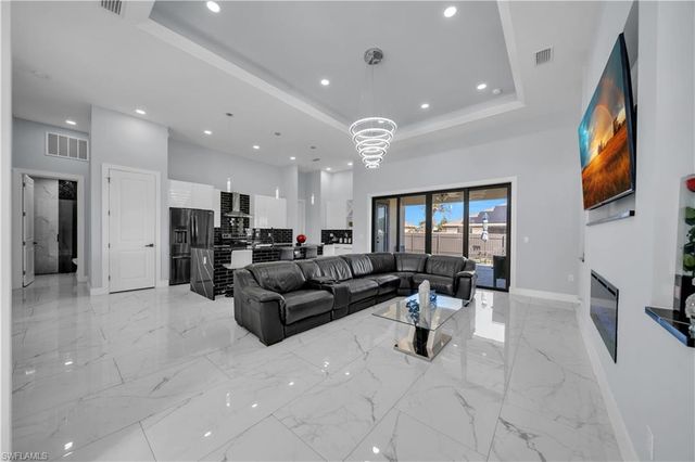 1401 NW 1st ST, Cape Coral, FL 33993