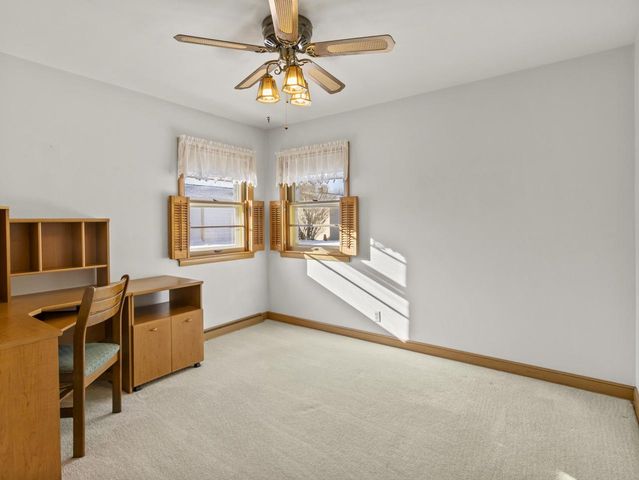 5701 W Stack DRIVE, Milwaukee, WI 53219