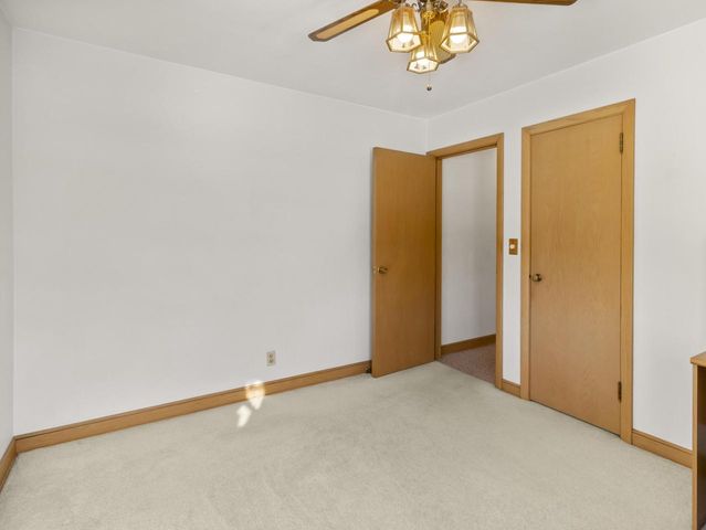 5701 W Stack DRIVE, Milwaukee, WI 53219