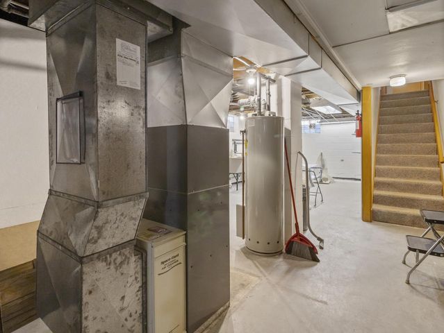 5701 W Stack DRIVE, Milwaukee, WI 53219