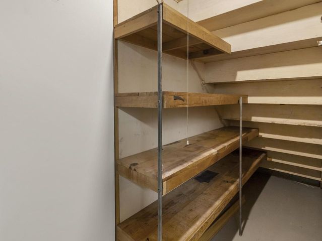 5701 W Stack DRIVE, Milwaukee, WI 53219