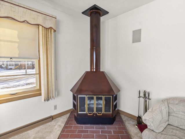 5701 W Stack DRIVE, Milwaukee, WI 53219