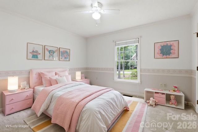 4804 Elmhurst Drive NE, Hickory, NC 28601