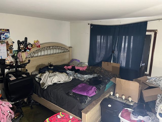 1060 N Highland Avenue, Aurora, IL 60506