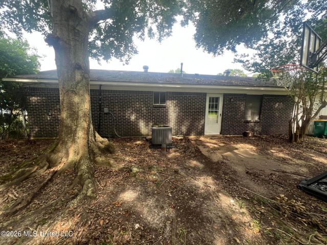 117 Evergreen Drive, D'iberville, MS 39540