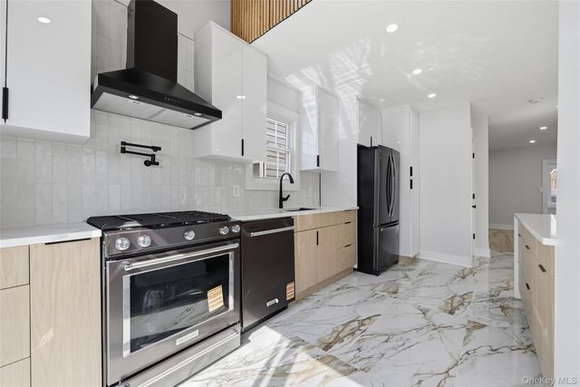 34-26 209 Street, Bayside, NY 11361