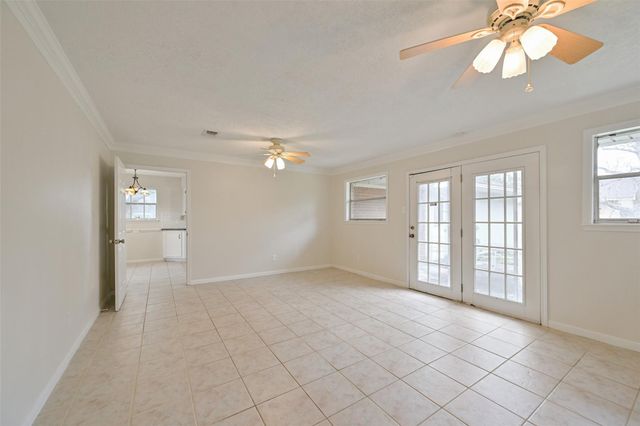 5020 Glenhaven Drive, Baytown, TX 77521