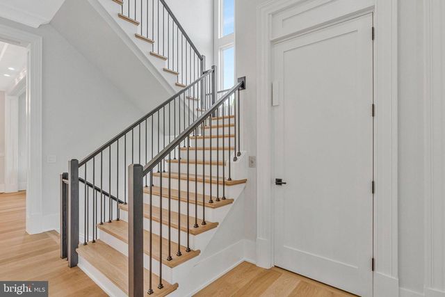 7007 HECTOR RD, Mclean, VA 22101