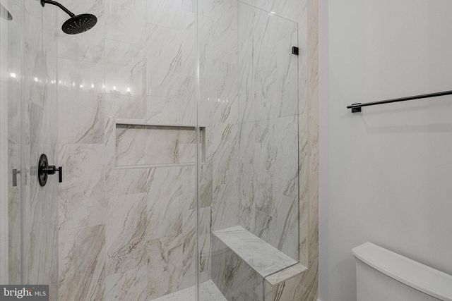 7007 HECTOR RD, Mclean, VA 22101