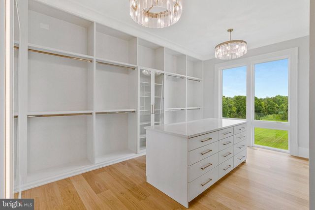 7007 HECTOR RD, Mclean, VA 22101