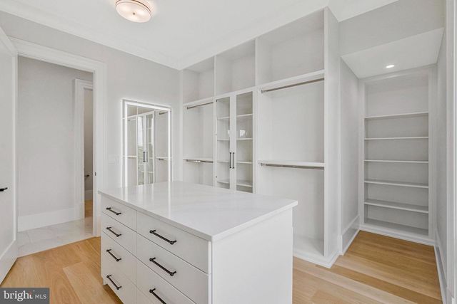 7007 HECTOR RD, Mclean, VA 22101