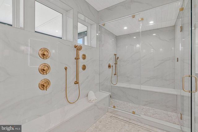 7007 HECTOR RD, Mclean, VA 22101