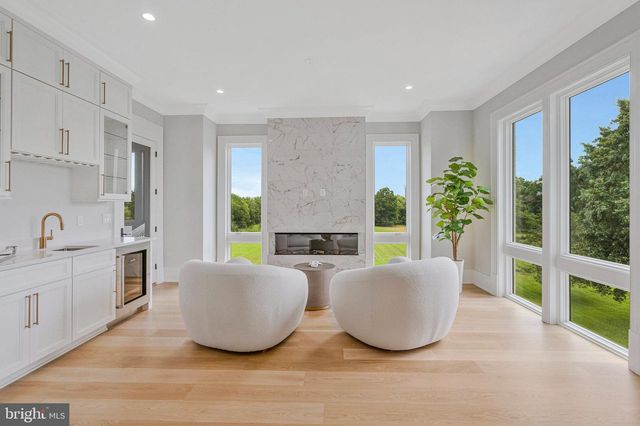 7007 HECTOR RD, Mclean, VA 22101