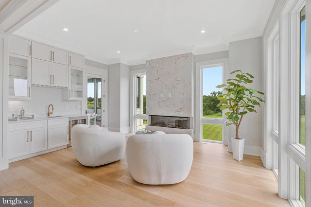 7007 HECTOR RD, Mclean, VA 22101