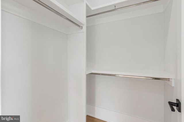 7007 HECTOR RD, Mclean, VA 22101