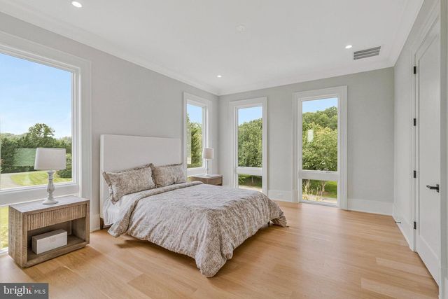 7007 HECTOR RD, Mclean, VA 22101