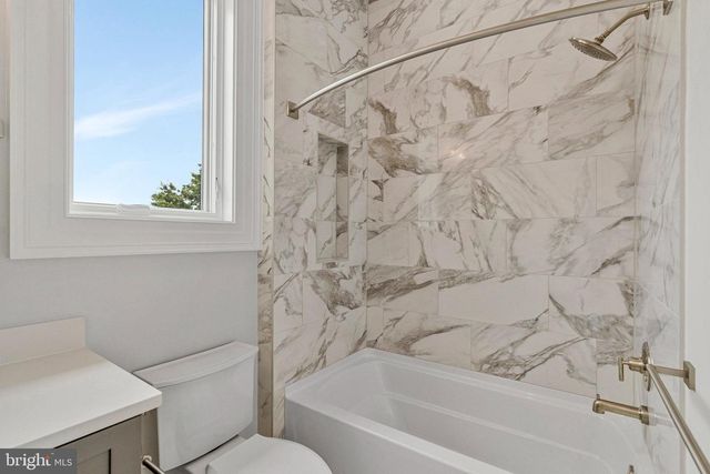 7007 HECTOR RD, Mclean, VA 22101