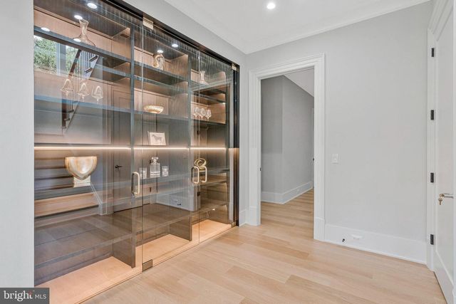 7007 HECTOR RD, Mclean, VA 22101