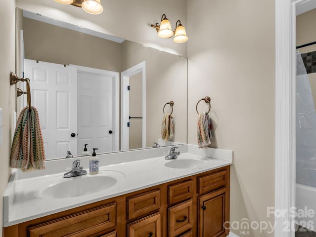 385 White Stone Drive, Bostic, NC 28018