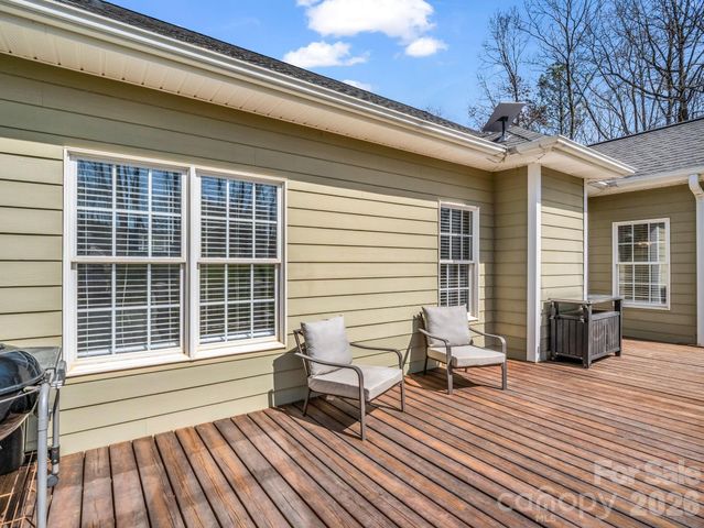 385 White Stone Drive, Bostic, NC 28018