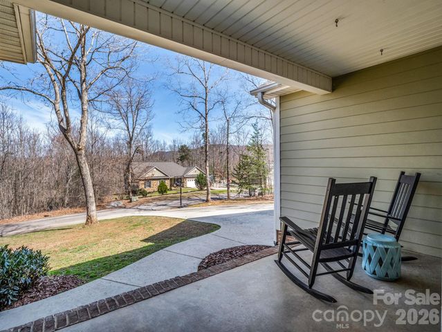 385 White Stone Drive, Bostic, NC 28018