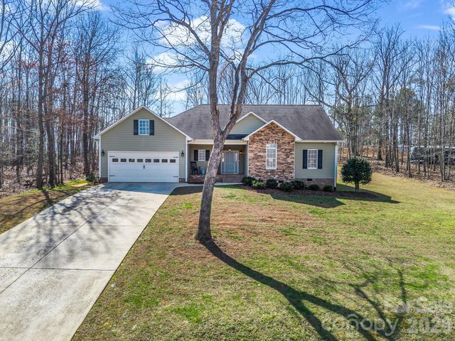 385 White Stone Drive, Bostic, NC 28018