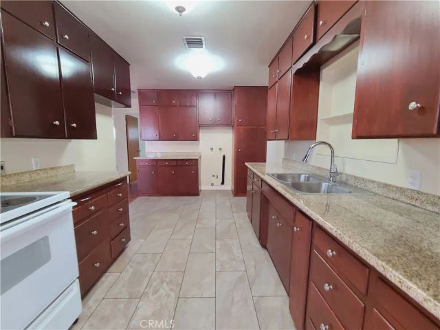 25193 Starr Street, Loma Linda, CA 92354