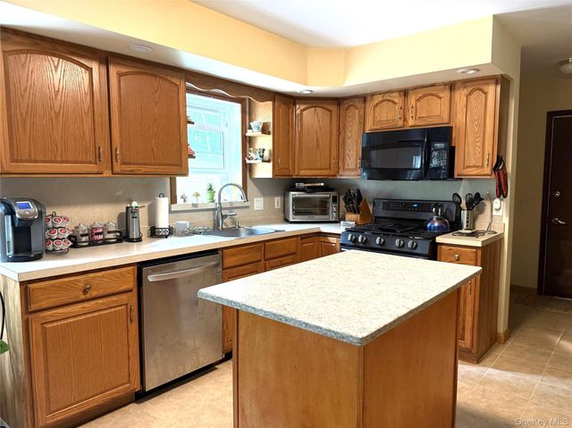 125 Sheldon Road, Wingdale, NY 12594
