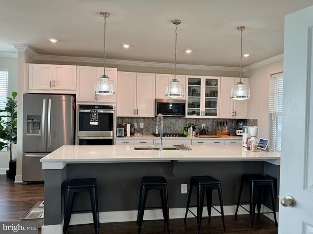 1577 SANDPIPER BAY LOOP, Dumfries, VA 22026