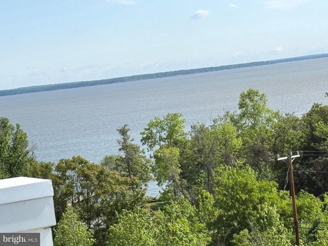 1577 SANDPIPER BAY LOOP, Dumfries, VA 22026