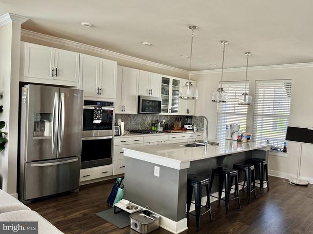 1577 SANDPIPER BAY LOOP, Dumfries, VA 22026
