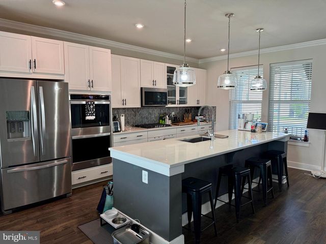 1577 SANDPIPER BAY LOOP, Dumfries, VA 22026