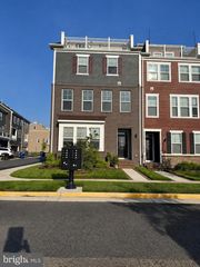 1577 SANDPIPER BAY LOOP, Dumfries, VA 22026