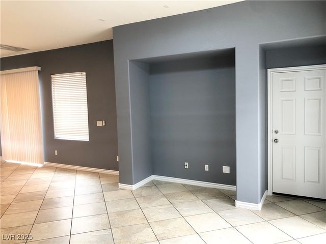 1885 Cape Cod Landing Drive, Las Vegas, NV 89135