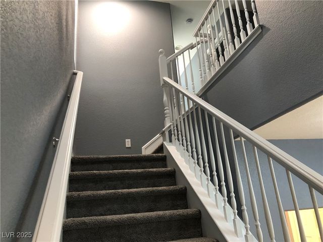 1885 Cape Cod Landing Drive, Las Vegas, NV 89135