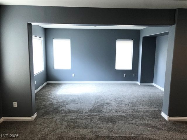 1885 Cape Cod Landing Drive, Las Vegas, NV 89135