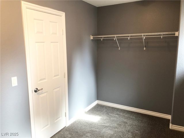 1885 Cape Cod Landing Drive, Las Vegas, NV 89135