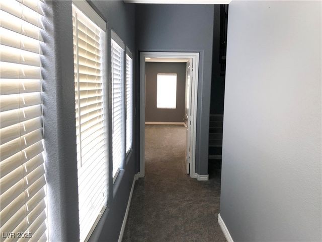 1885 Cape Cod Landing Drive, Las Vegas, NV 89135