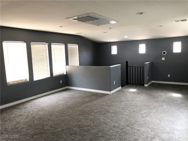 1885 Cape Cod Landing Drive, Las Vegas, NV 89135